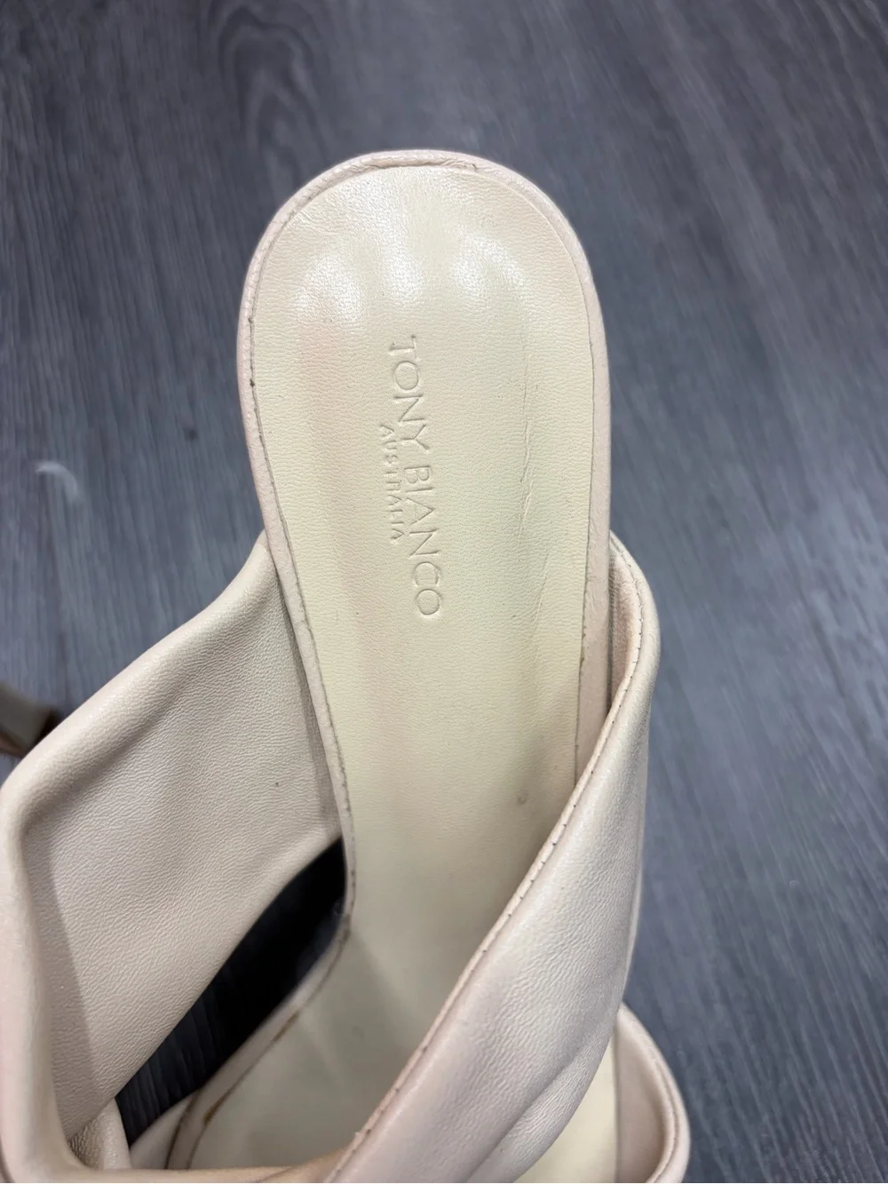 Tony Bianco Women’s Cream Knot-Detail Heeled Sandals Sz 9